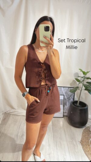 SHORT TROPICAL Millie