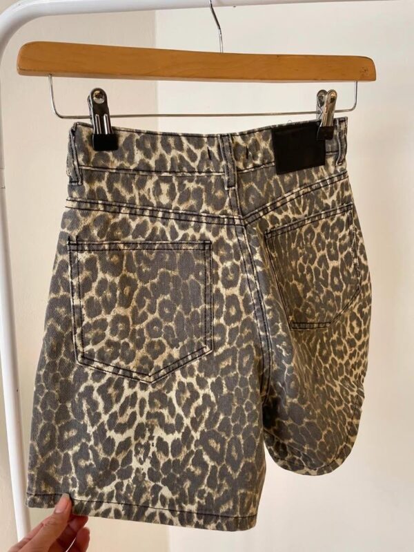 SHORT ANIMAL (Mom) - Imagen 3