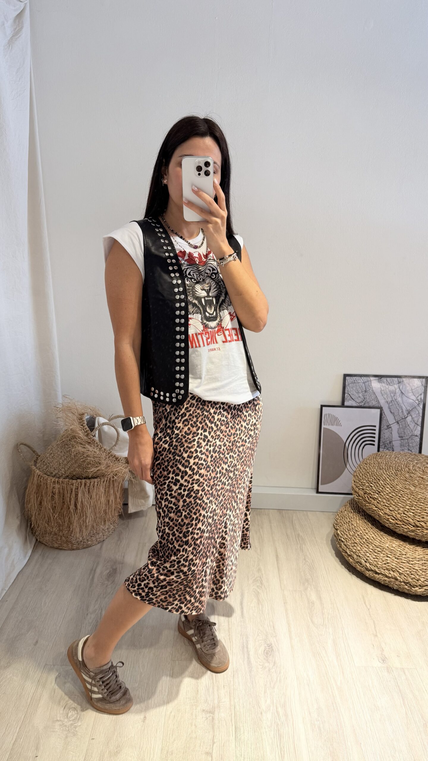 FALDA NERANG St.Marie - Imagen 3