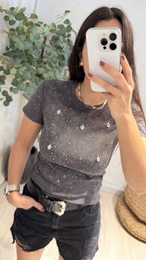 REMERA REYNA