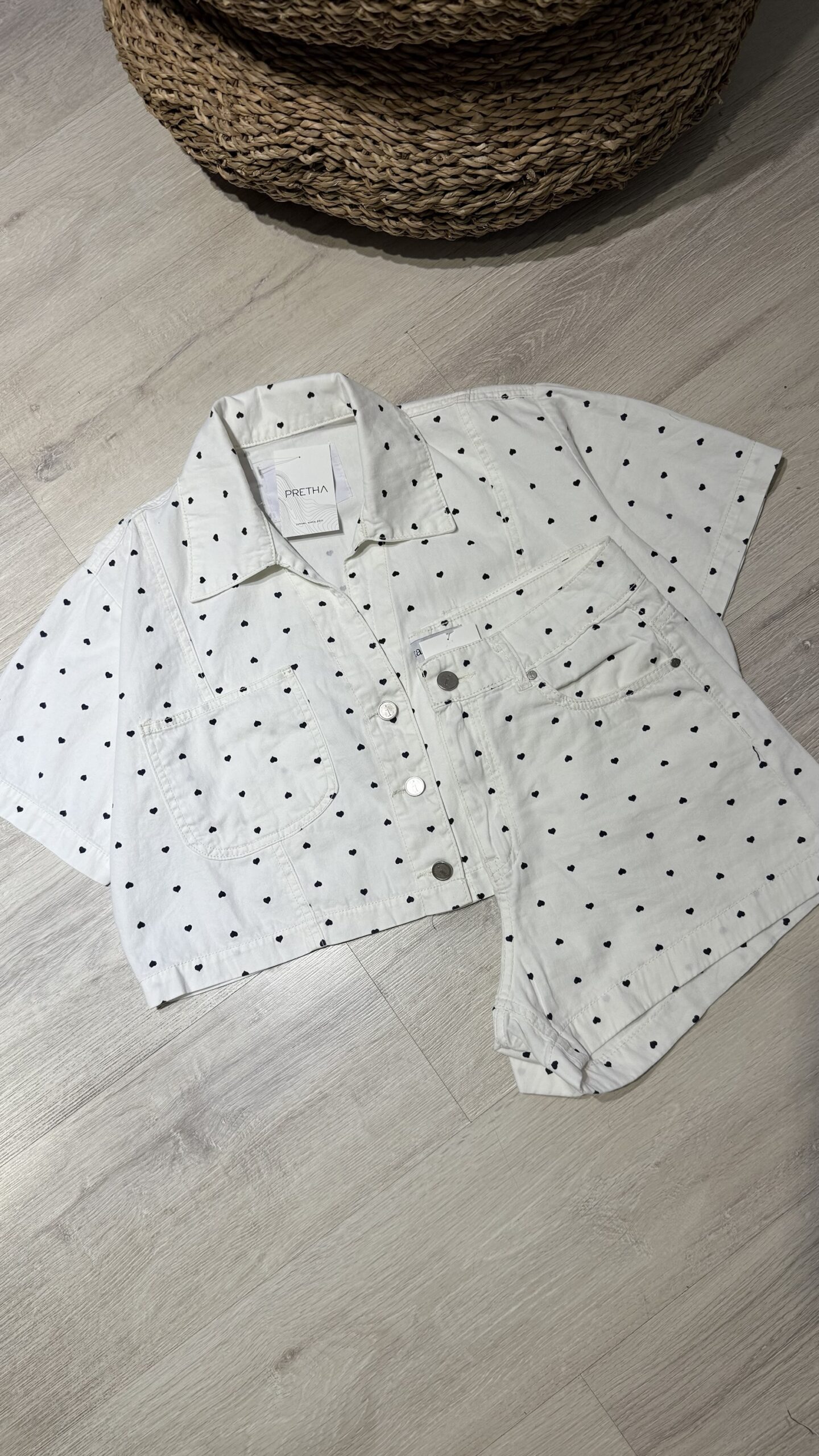 SHORT NEVEREN - Imagen 3