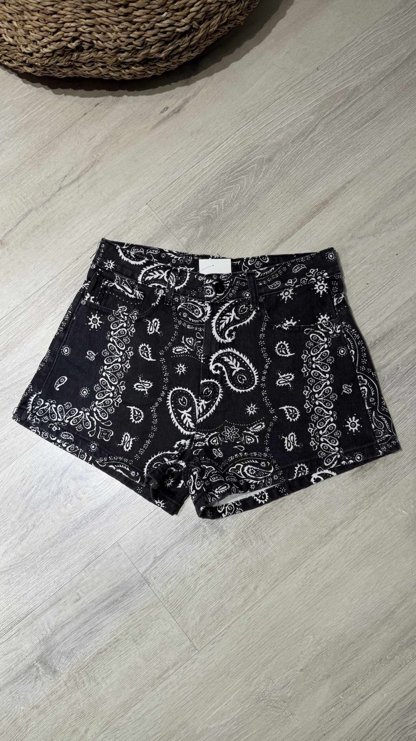 SHORT ENTUNI - Imagen 4