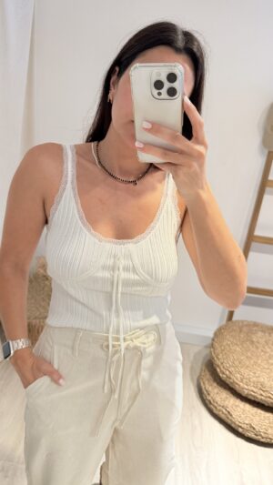 MUSCULOSA PUNTILLA CAMI