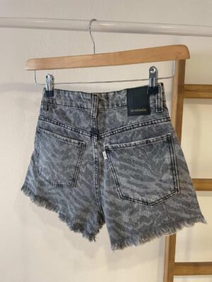 SHORT OLUGMAL