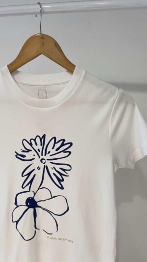 REMERA FLORAL