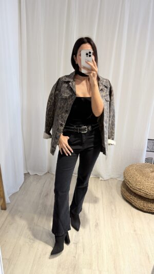 CAMPERA PRISCILA - Nueva Temporada