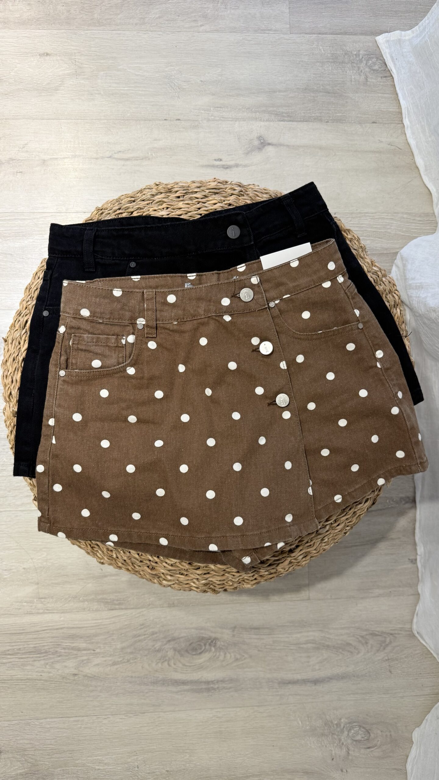 SHORT POLLERA RACHIEL - Imagen 3