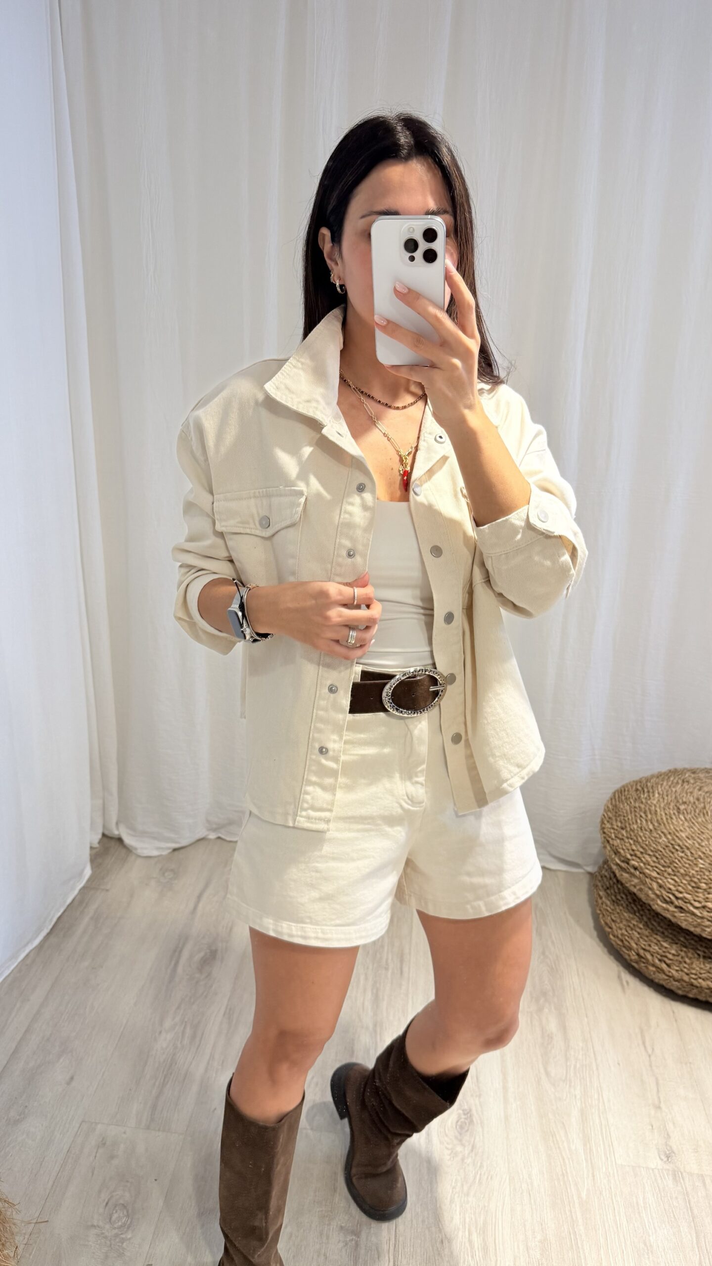 SHORT WILD - Imagen 2